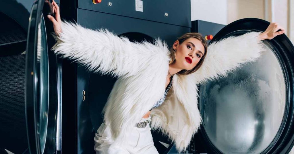 Chaqueta de piel sintética