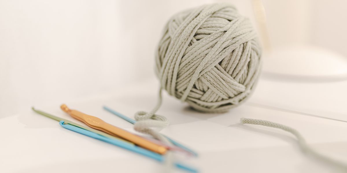 Guía Completa para Elegir la Aguja de Crochet Adecuada