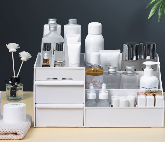 almacenamiento de cosméticos 